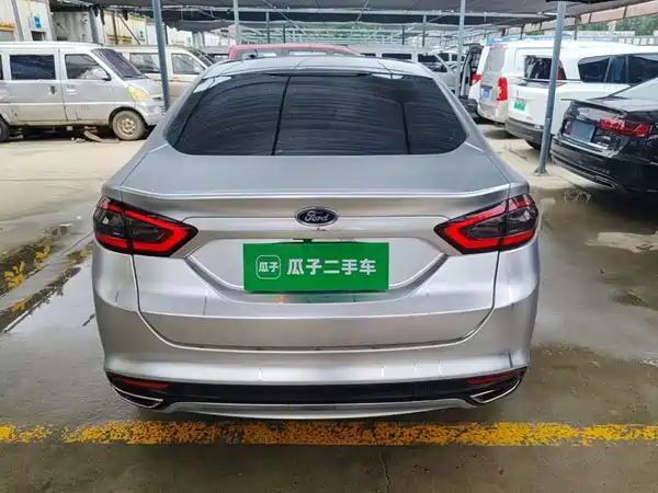 Ford Mondeo 2016