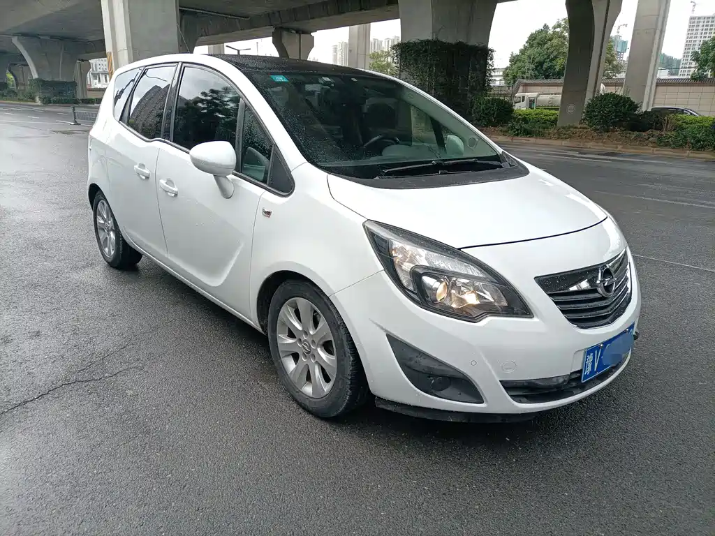 Opel Meriva 2014 — фото 2