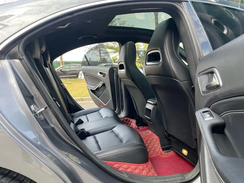 Mercedes-Benz CLA 2018 — фото 12
