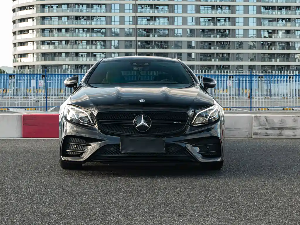 Mercedes-Benz E-Class AMG 2019 — фото 2