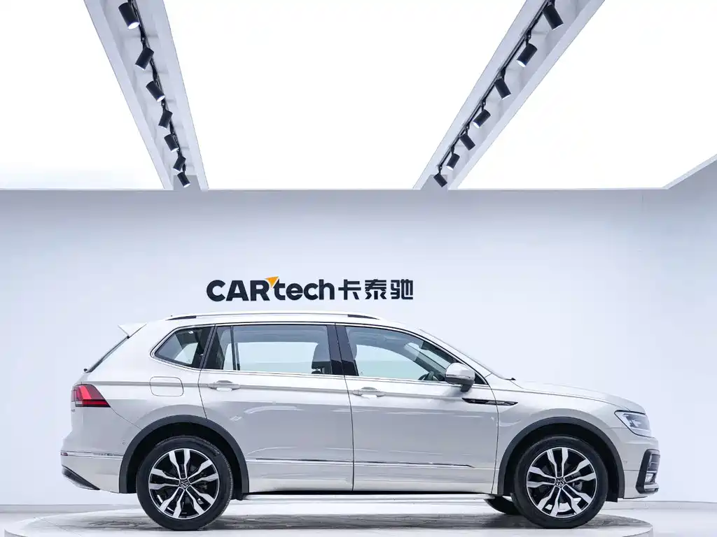 Volkswagen Tiguan L 2020 — фото 5