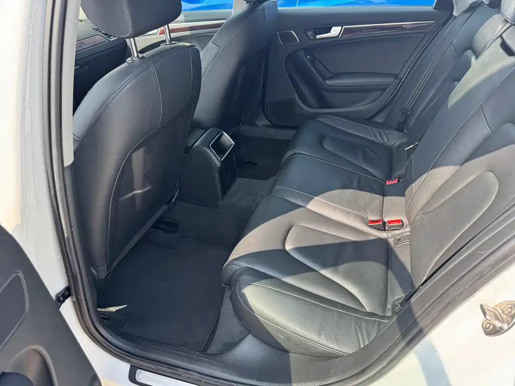 Audi A4L 2013