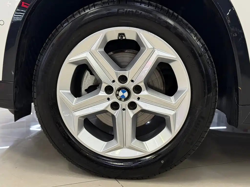 BMW X1 2024 — фото 19