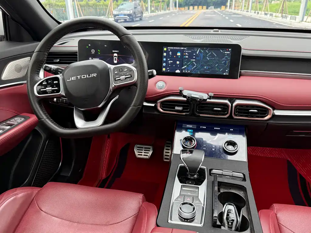 Jetour X70 PLUS 2022 — фото 14
