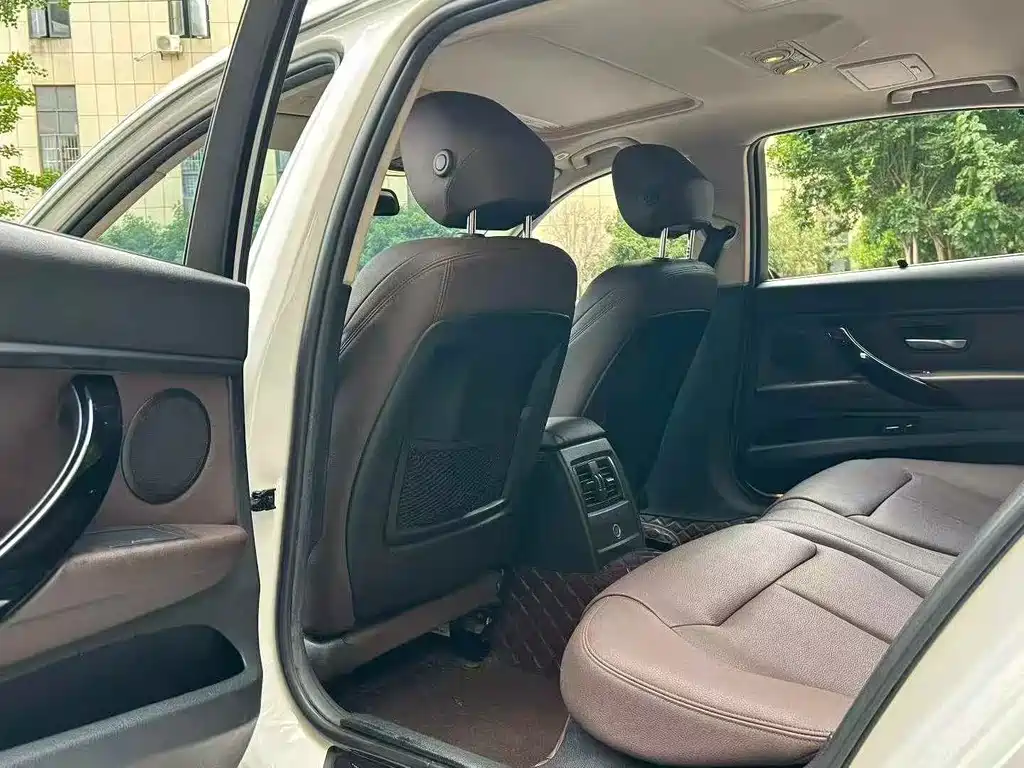 BMW 3 Series 2019