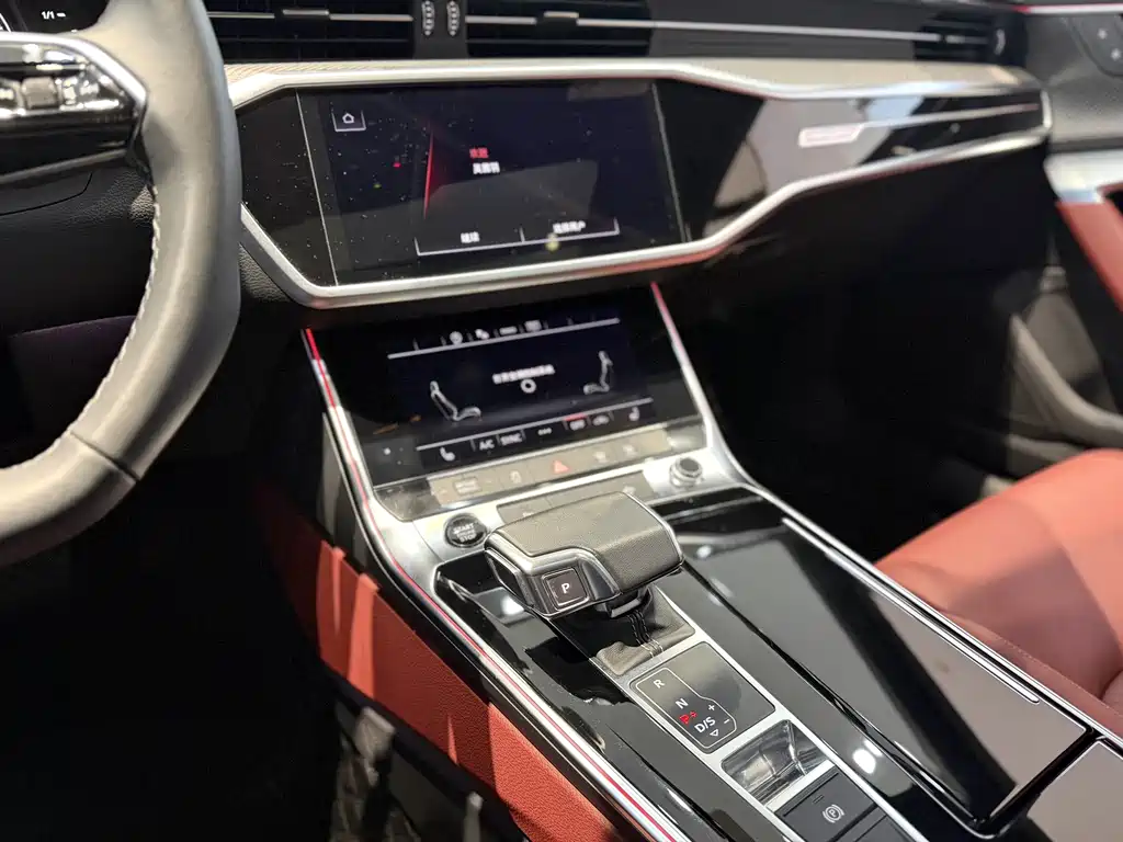 Audi A7L 2023 — фото 7