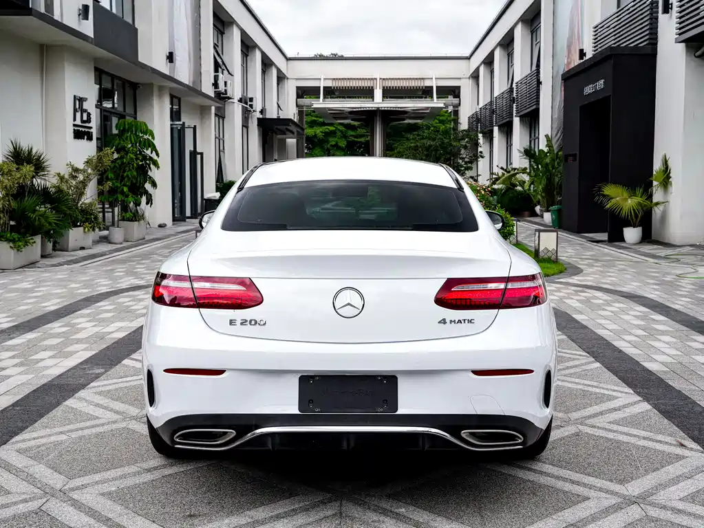 Mercedes-Benz E-Class 2019 — фото 9