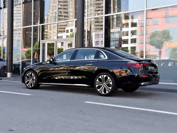 Mercedes-Benz E-Class 2026