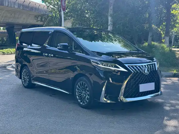 Toyota Vellfire 2023