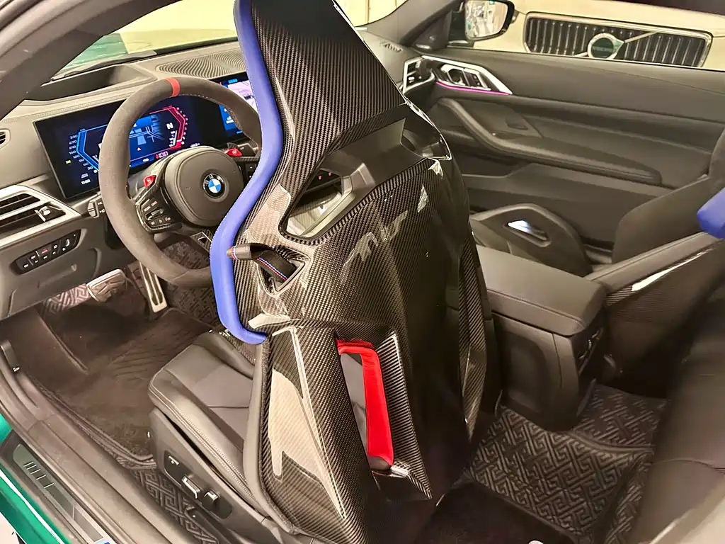 BMW M4 2026 — фото 14