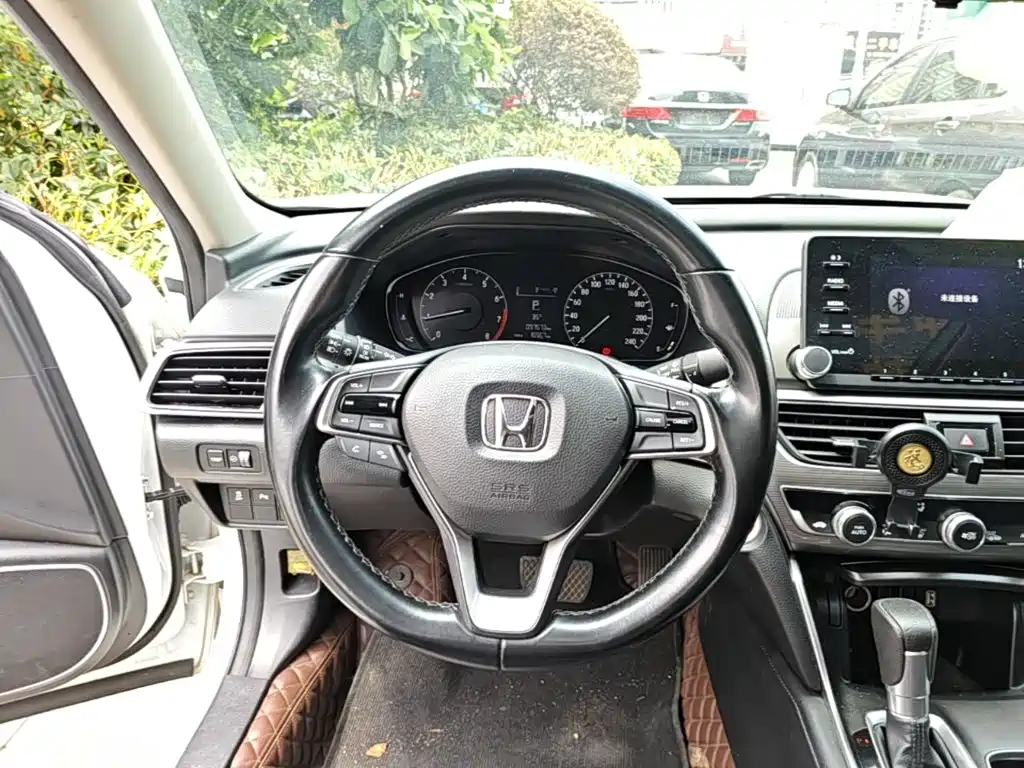 Honda Accord 2021 — фото 11