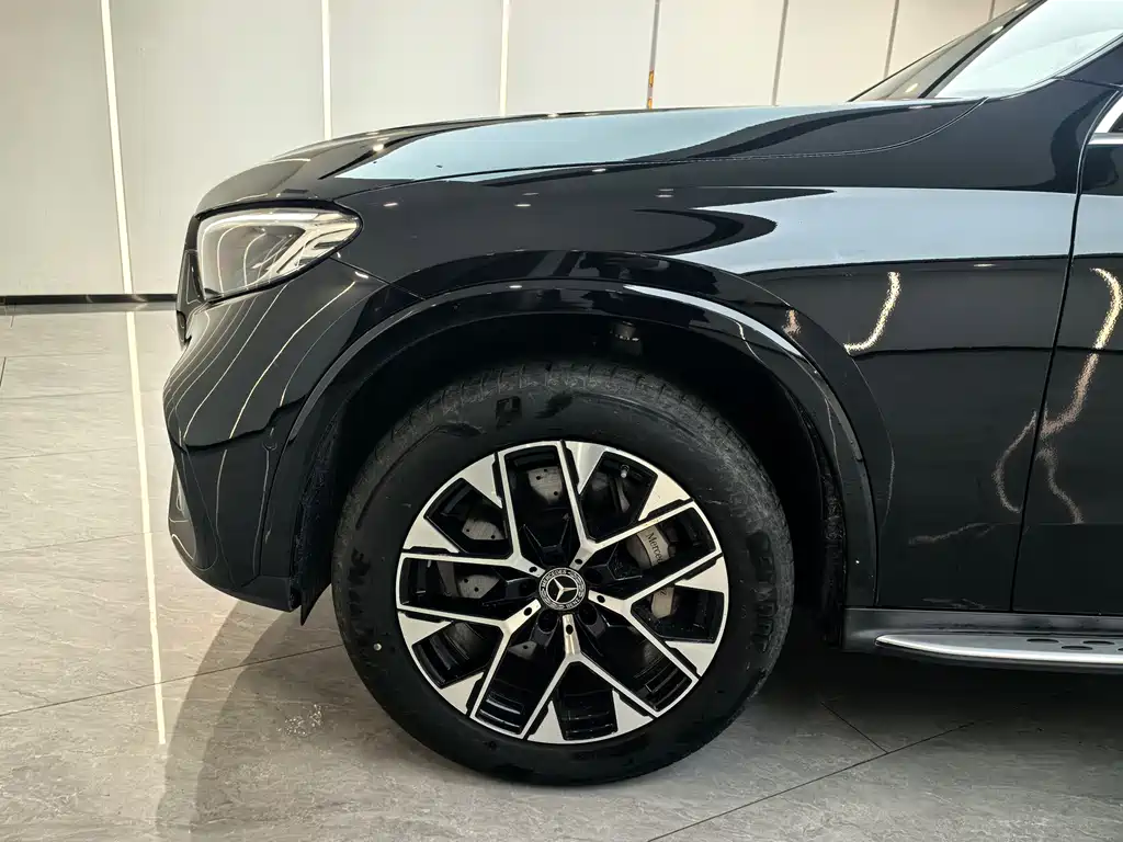 Mercedes-Benz GLC EV 2025 — фото 15