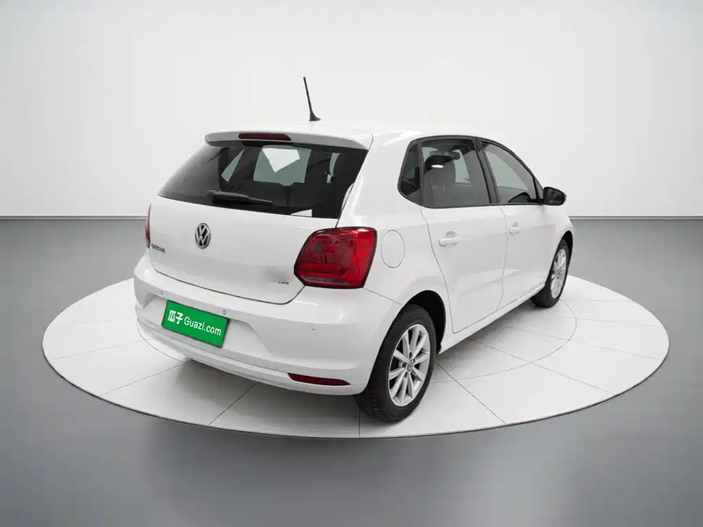 Volkswagen Polo 2016