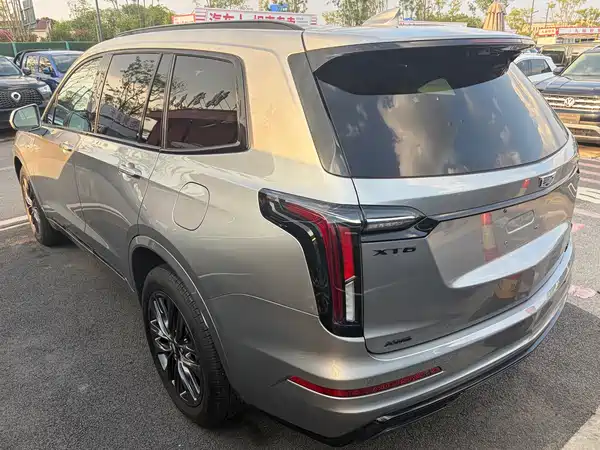 Cadillac XT6 2024