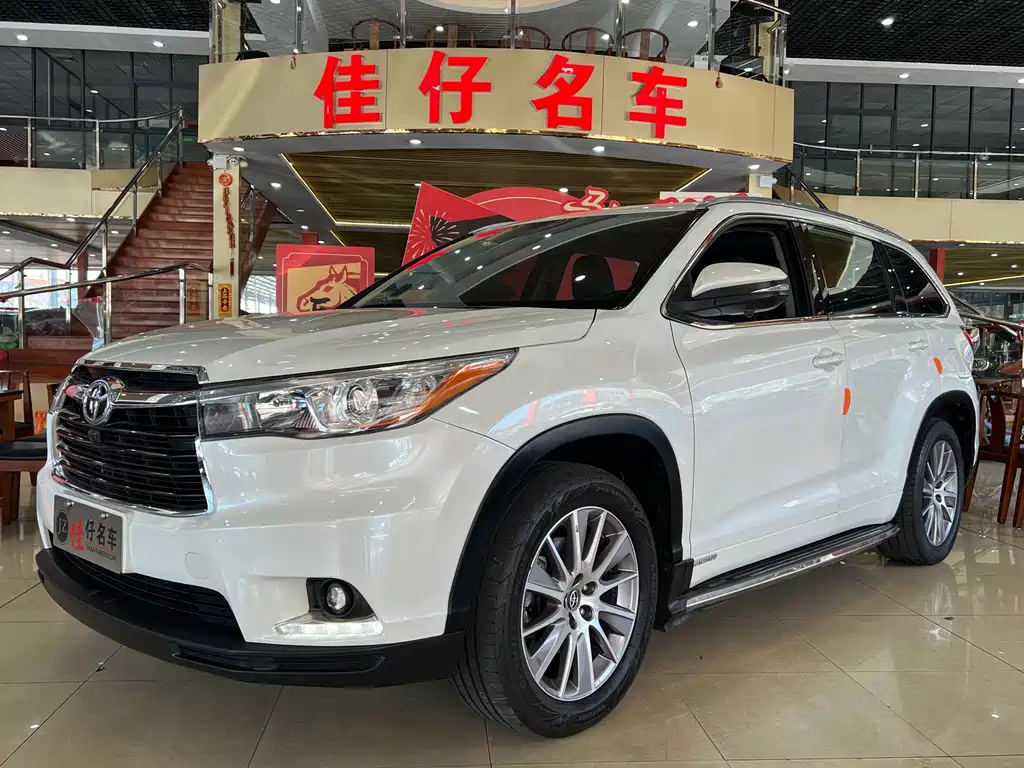 Toyota Highlander 2016