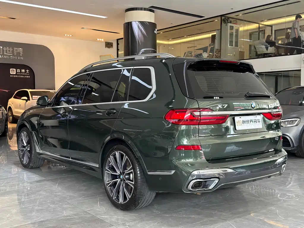 BMW X7 2022 — фото 6