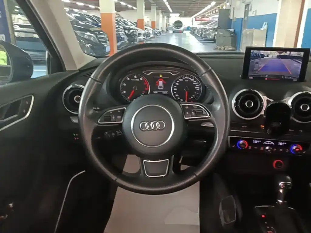 Audi A3 2014 — фото 11