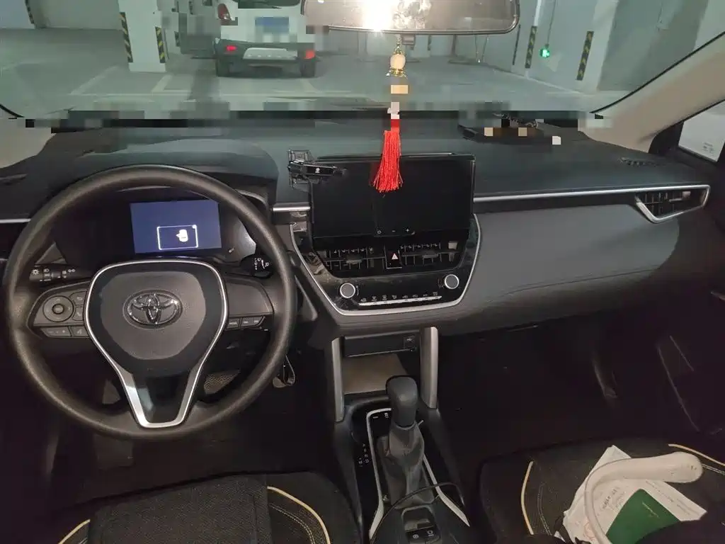 Toyota Frontlander 2024