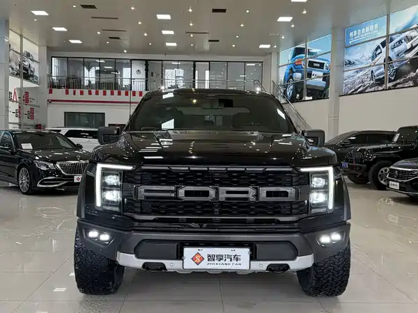 Ford F-150 Raptor 2022