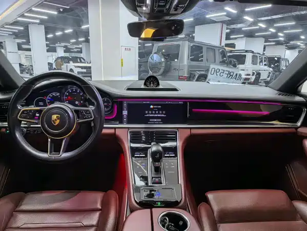 Porsche Panamera 2020