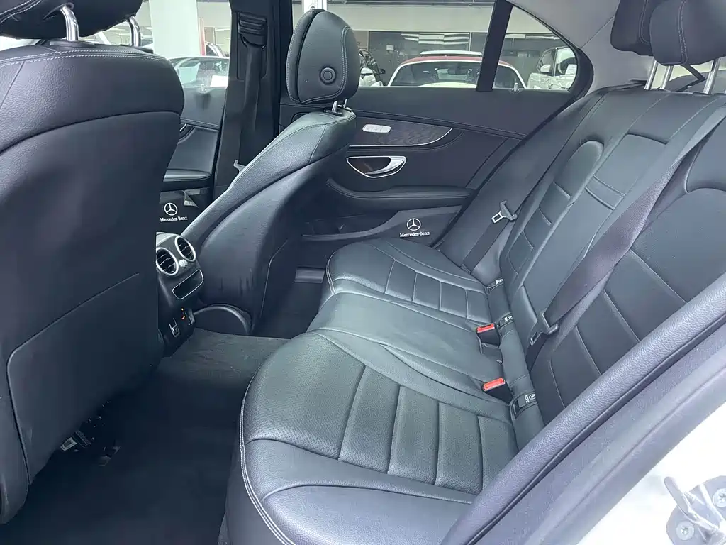 Mercedes-Benz C-Class 2020 — фото 8