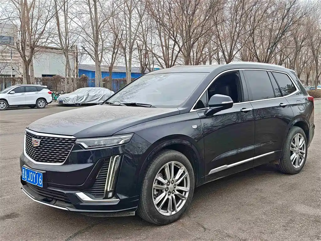 Cadillac XT6 2022 — фото 19