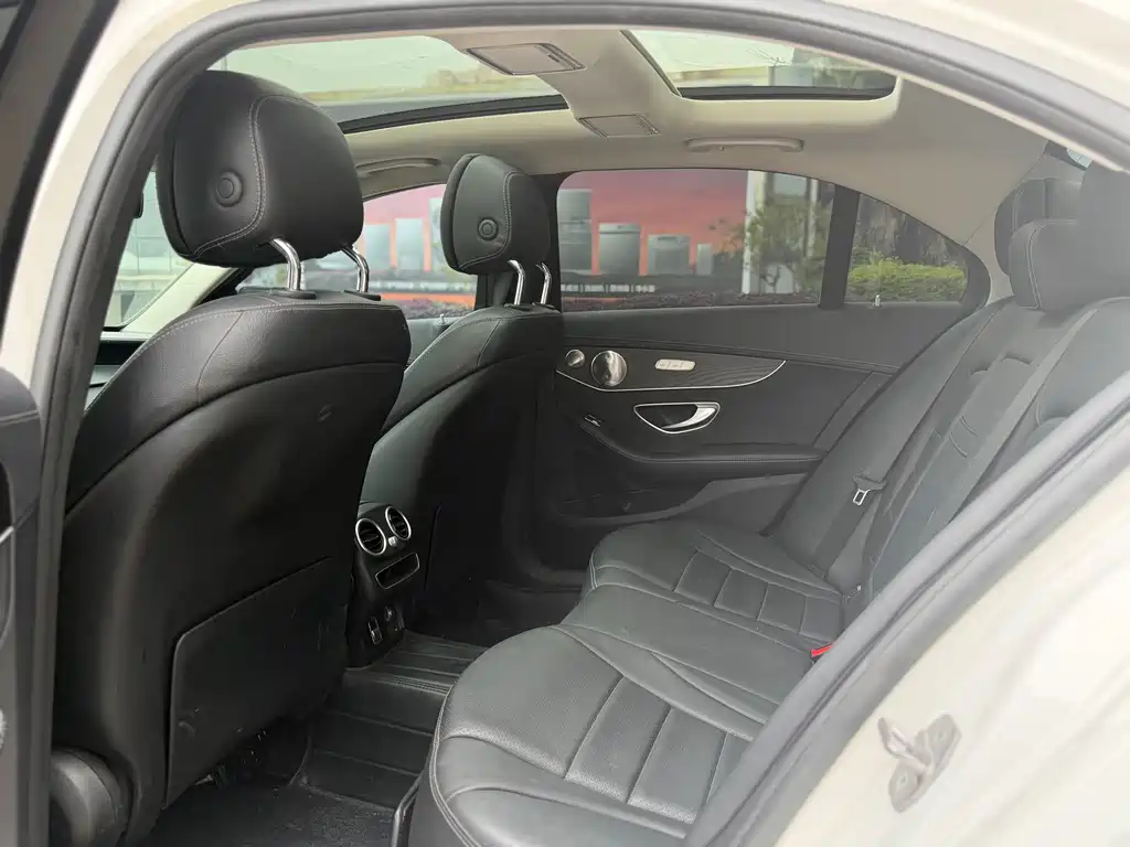 Mercedes-Benz C-Class 2020 — фото 15