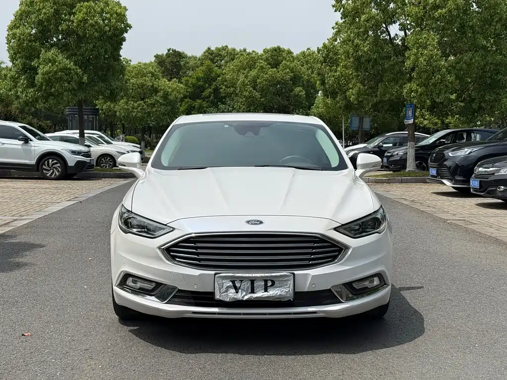 Ford Mondeo 2017 — фото 2