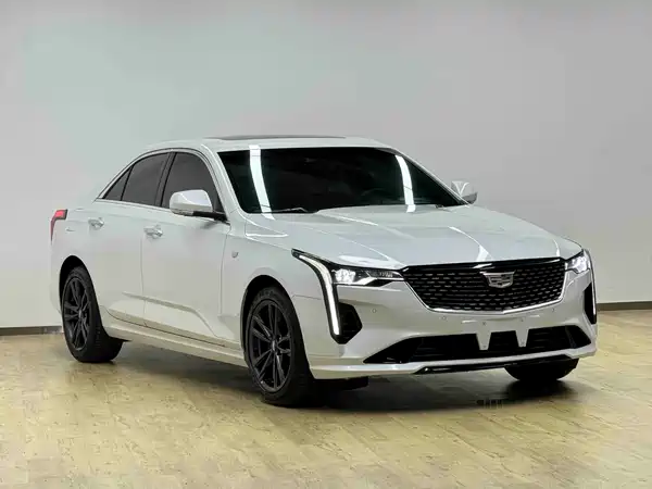 Cadillac CT4 2023