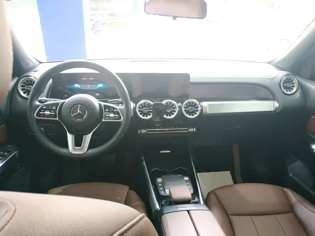 Mercedes-Benz GLB 2022 — фото 10