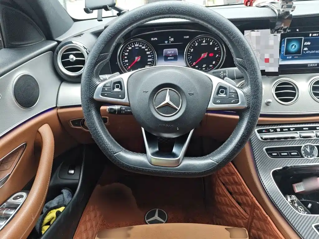 Mercedes-Benz E-Class 2017 — фото 3