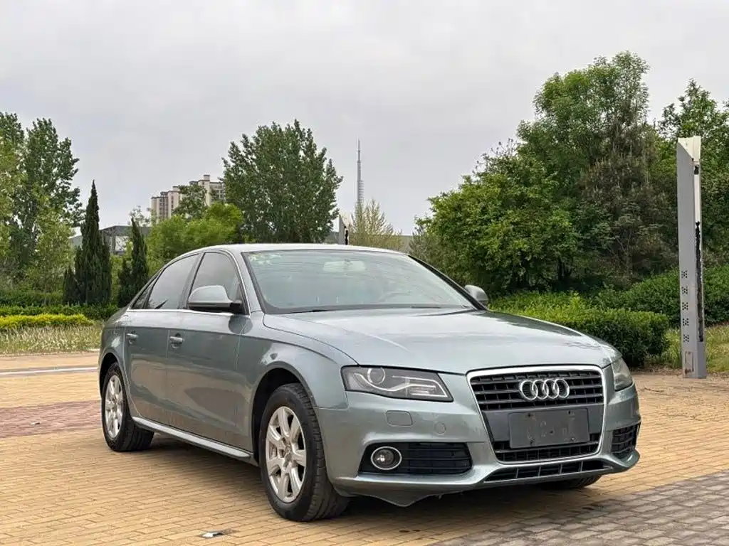Audi A4L 2010