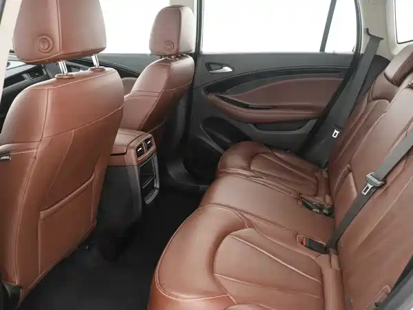Buick Envision Plus 2019