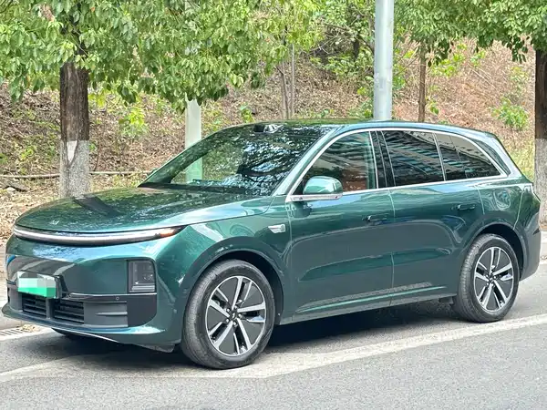 Li Auto L6 2024