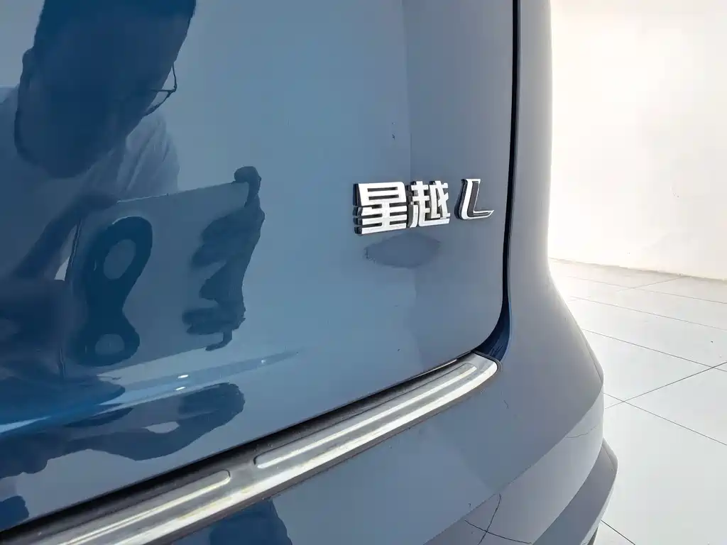 Geely Xingyue L 2022 — фото 14