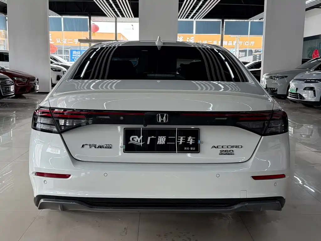 Honda Accord 2023 — фото 5