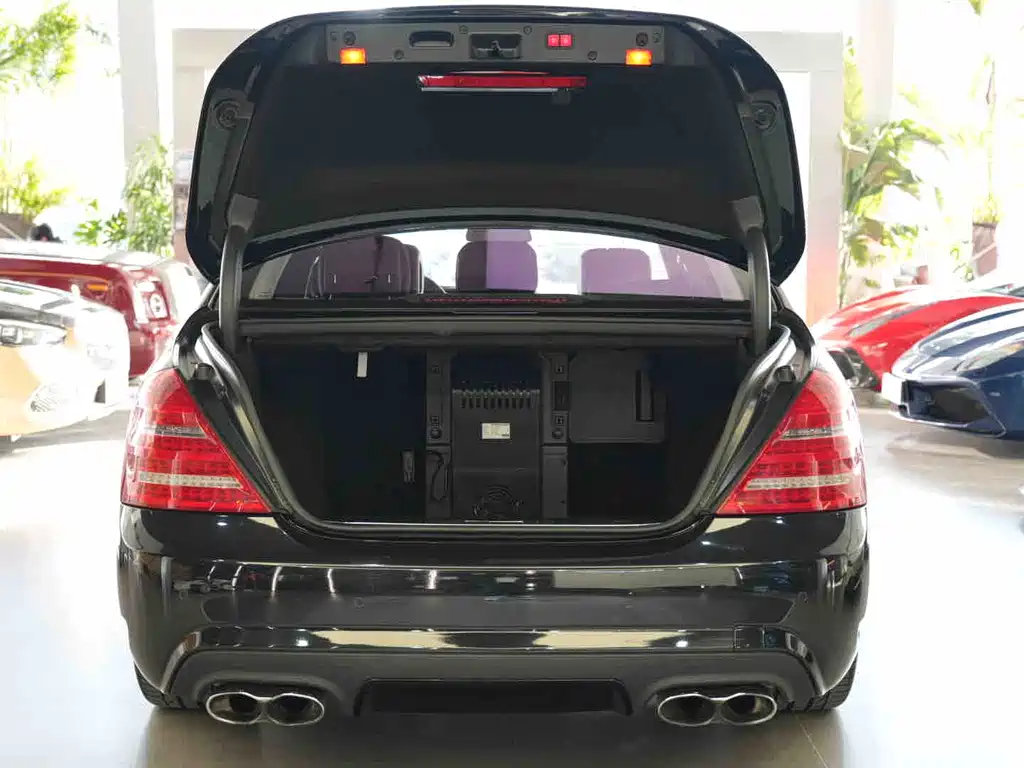 Mercedes-Benz S-Class AMG 2012 — фото 33