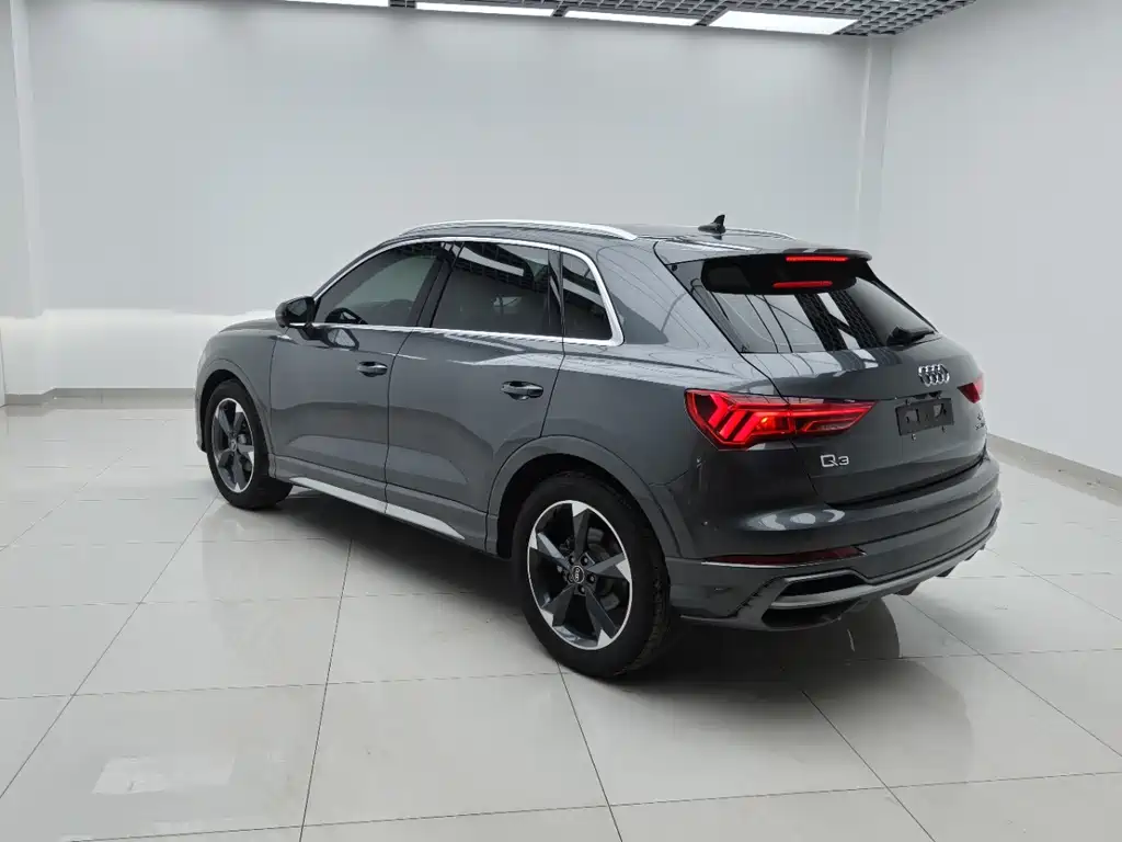 Audi Q3 2022