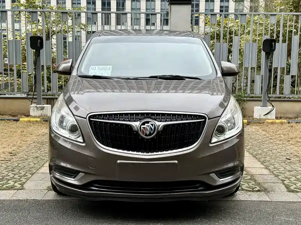 Buick GL8 2017