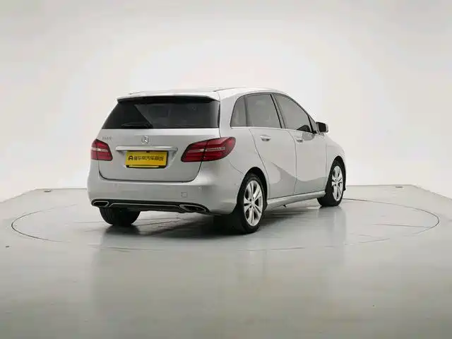 Mercedes-Benz B-Class 2015 — фото 8