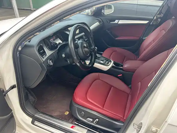 Audi A4L 2014