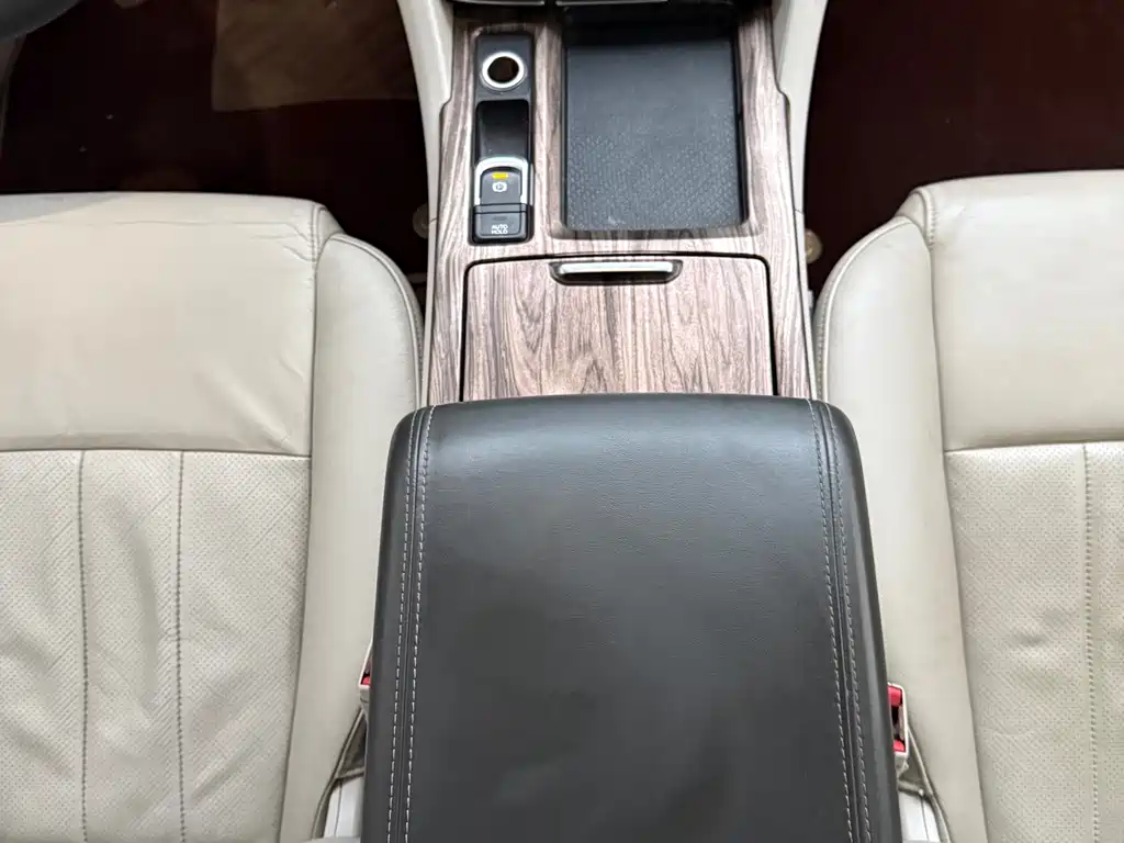 GAC Motor Trumpchi M8 2020 — фото 17
