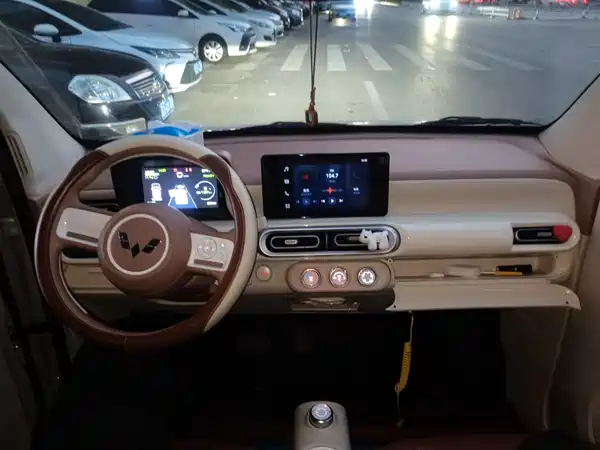 Wuling Hongguang MINIEV 2024