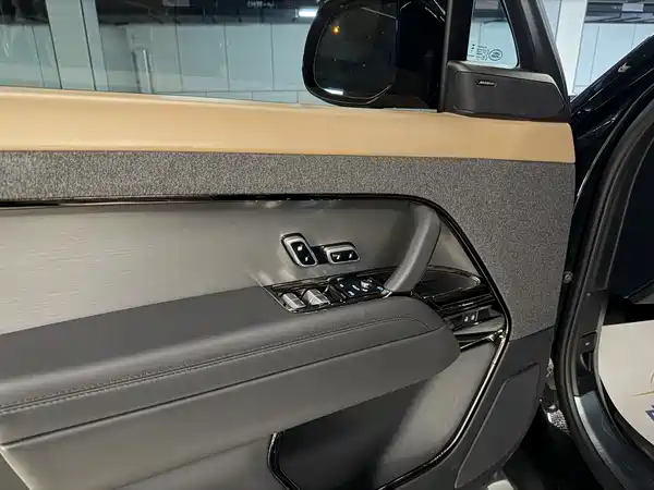 Land Rover Range Rover Sport 2023