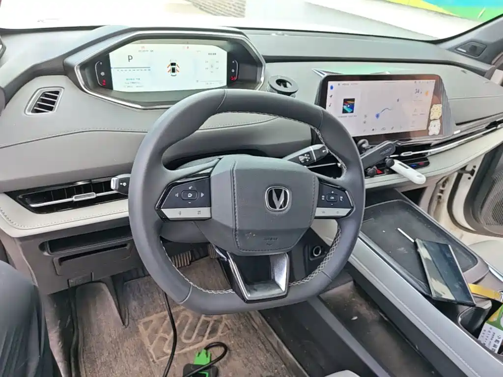 Changan CS55 PLUS PHEV 2025 — фото 11