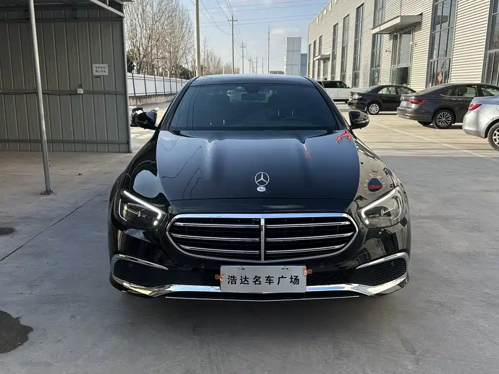 Mercedes-Benz E-Class 2022 — фото 2