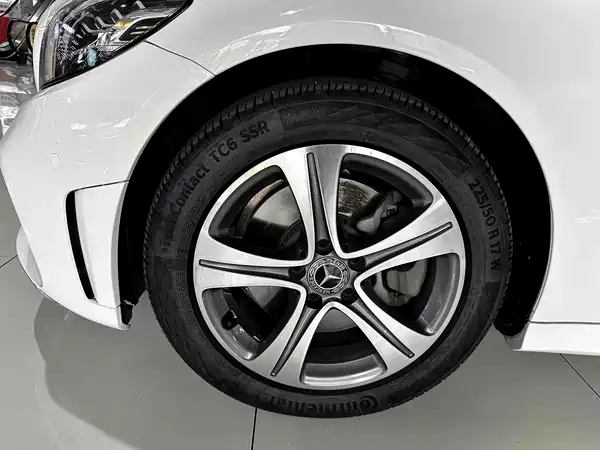 Mercedes-Benz C-Class 2019