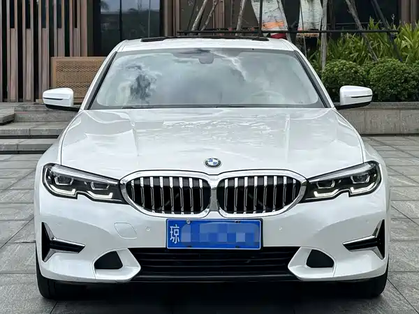 BMW 3 Series 2020