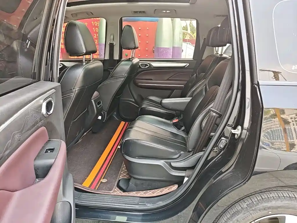 GAC Motor Trumpchi M6 2023 — фото 13