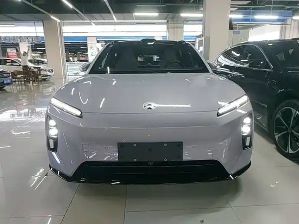 NIO ET5T 2025
